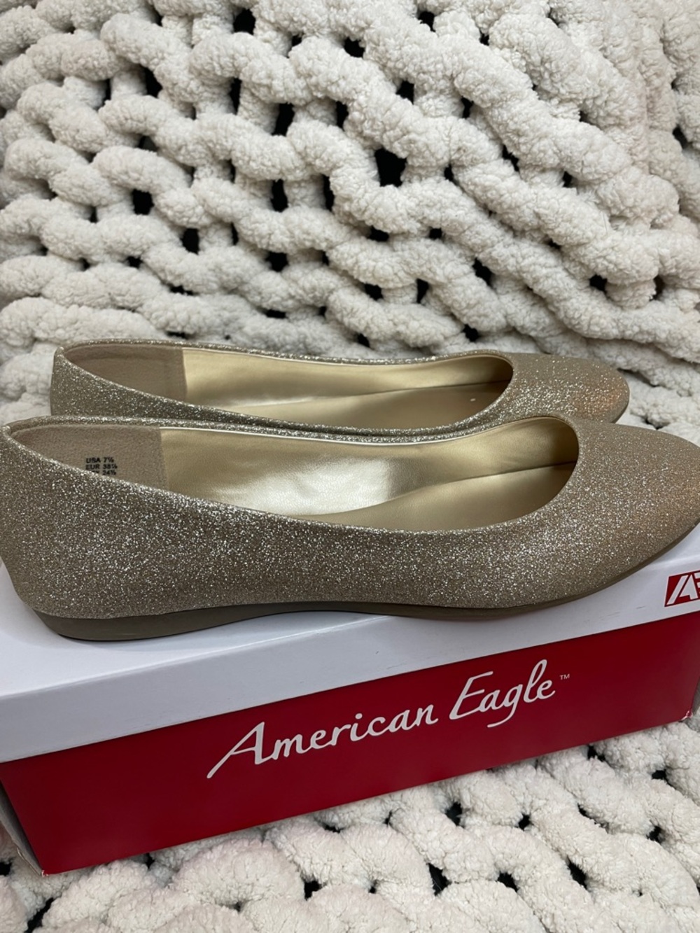 NWT American Eagle (Payless) Gold Sparkle flats. Never worn.